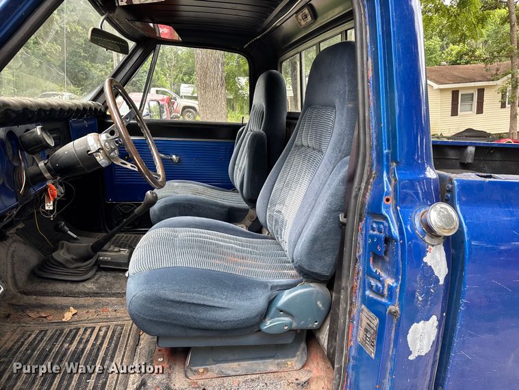 image for item FG0482 1970 Chevrolet K10 pickup truck