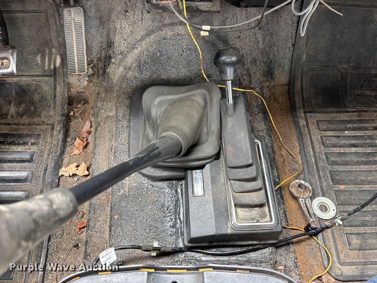 image for item FG0482 1970 Chevrolet K10 pickup truck