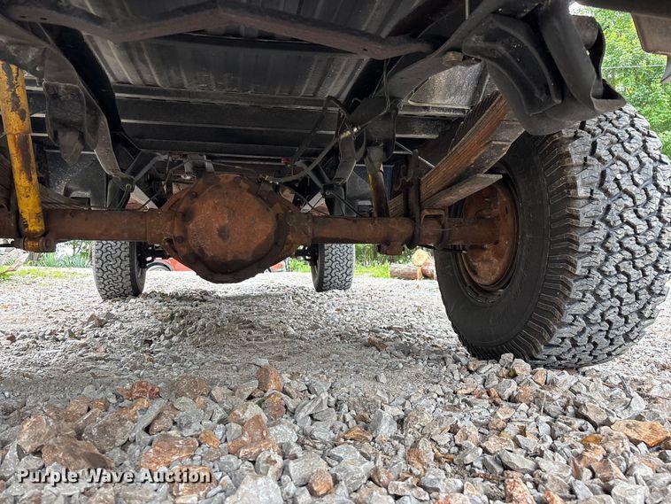 image for item FG0482 1970 Chevrolet K10 pickup truck