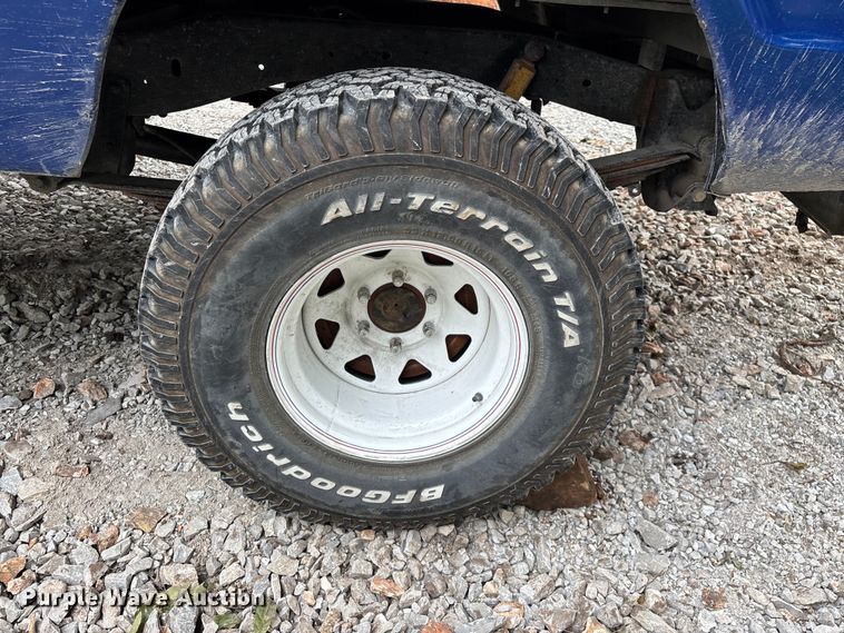 image for item FG0482 1970 Chevrolet K10 pickup truck