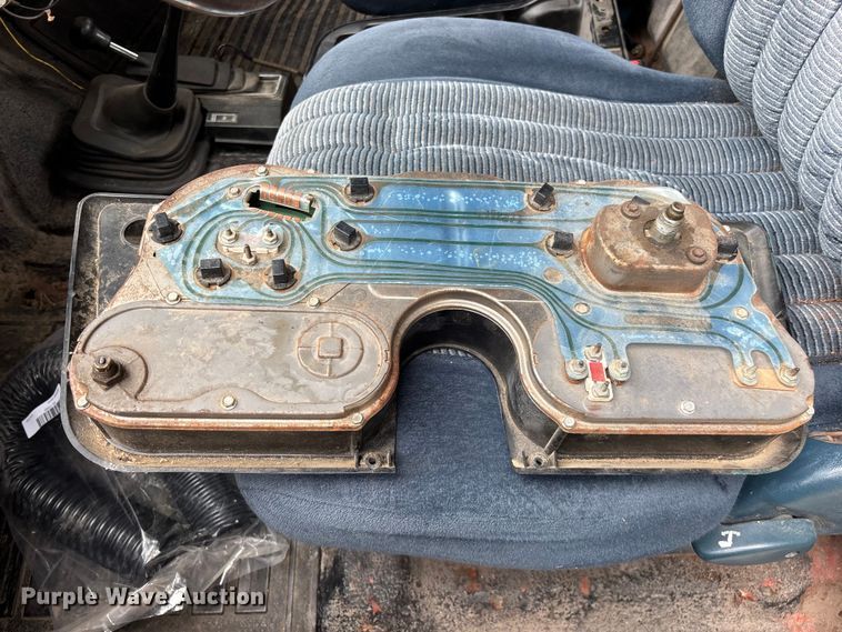 image for item FG0482 1970 Chevrolet K10 pickup truck