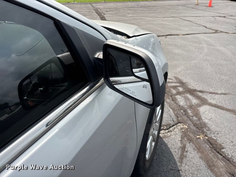 image for item FG0483 2013 Ford Edge SUV