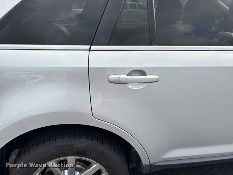 image for item FG0483 2013 Ford Edge SUV