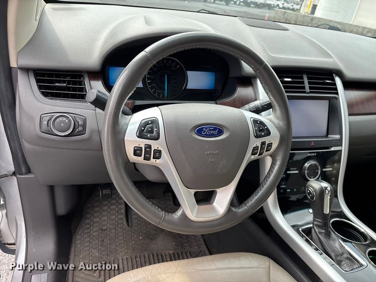 image for item FG0483 2013 Ford Edge SUV