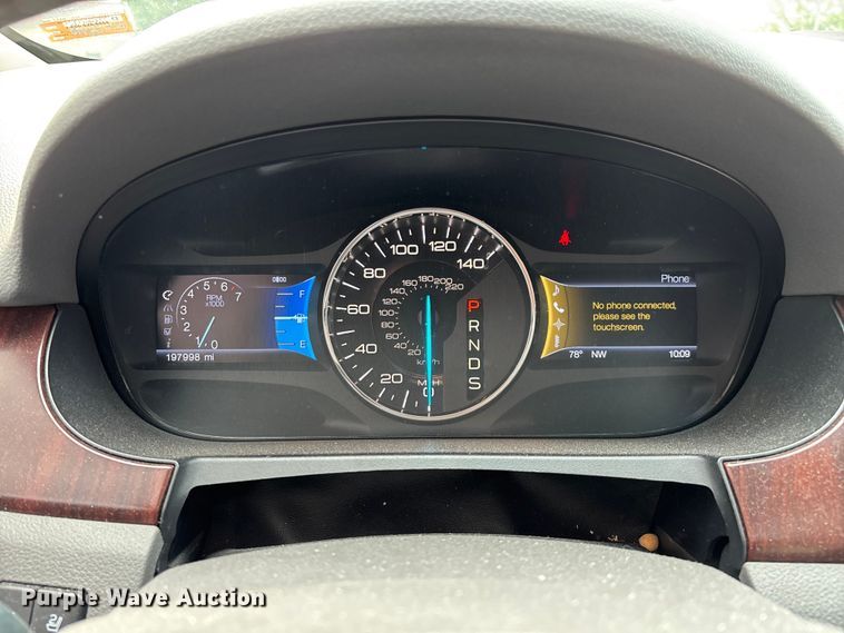 image for item FG0483 2013 Ford Edge SUV