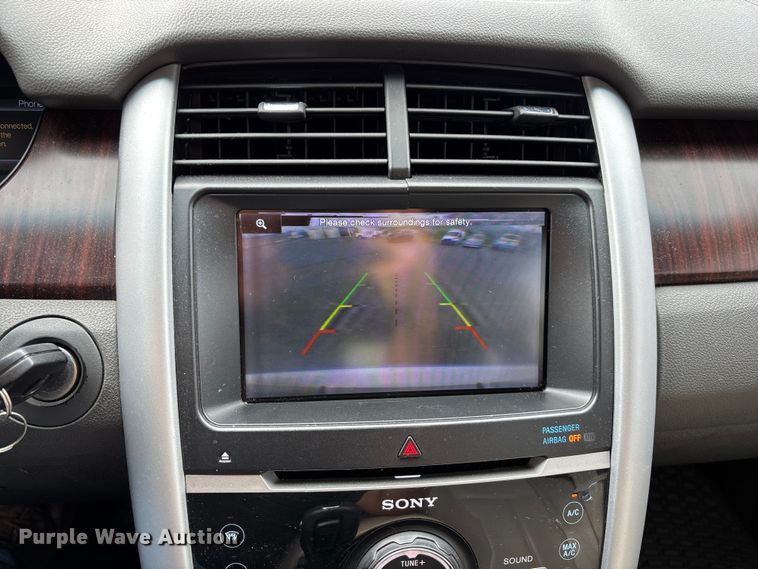 image for item FG0483 2013 Ford Edge SUV