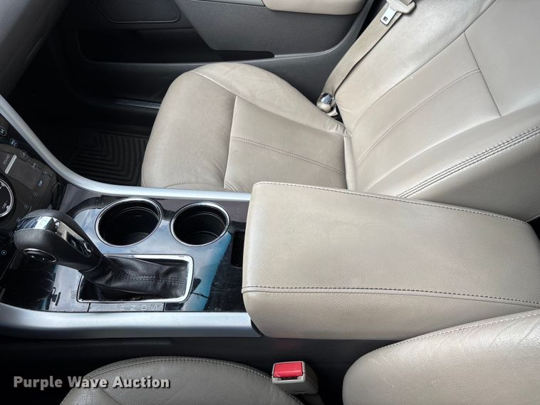 image for item FG0483 2013 Ford Edge SUV