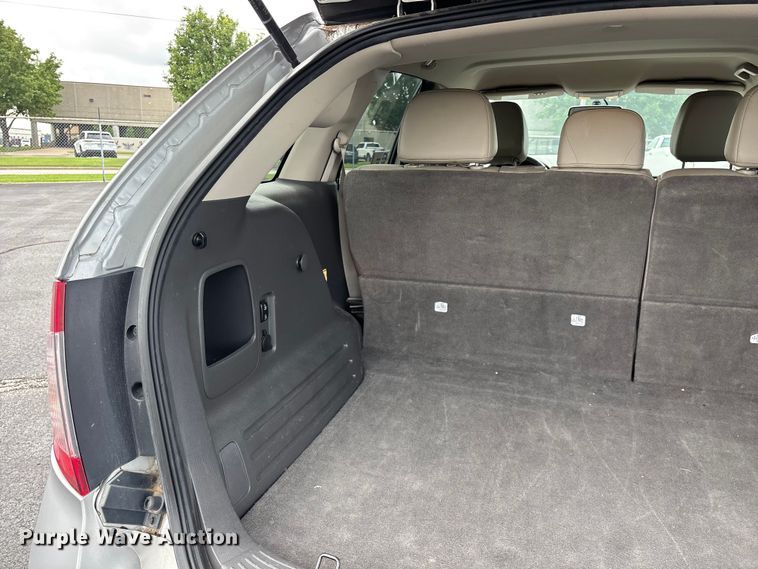 image for item FG0483 2013 Ford Edge SUV