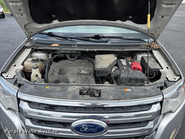 image for item FG0483 2013 Ford Edge SUV