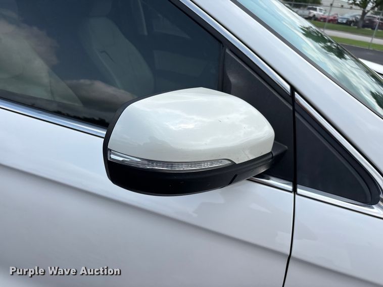 image for item FG0484 2017 Ford Edge SUV