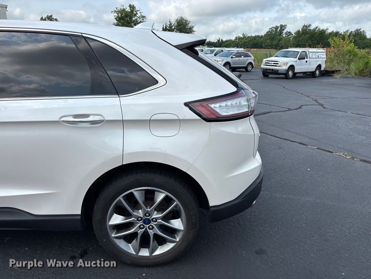 image for item FG0484 2017 Ford Edge SUV