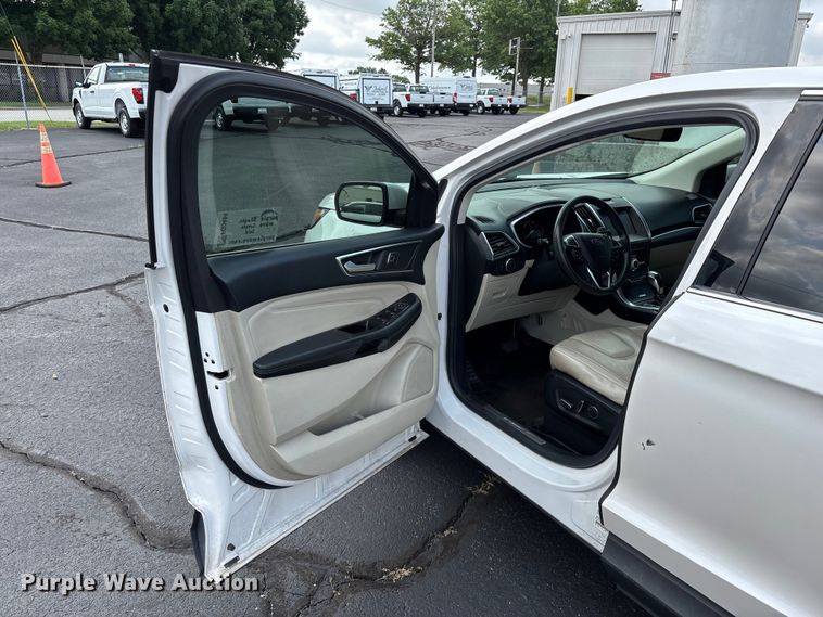 image for item FG0484 2017 Ford Edge SUV