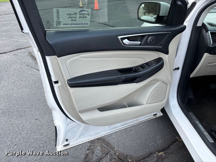 image for item FG0484 2017 Ford Edge SUV