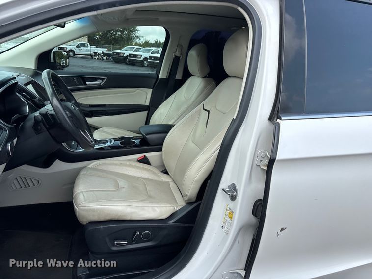 image for item FG0484 2017 Ford Edge SUV