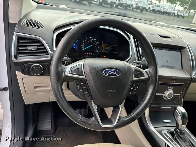 image for item FG0484 2017 Ford Edge SUV