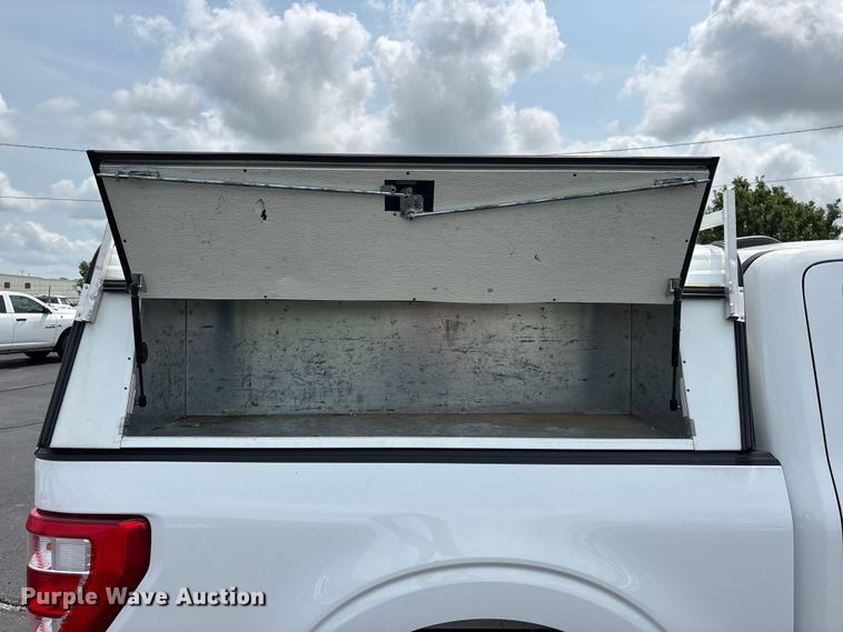 image for item FG0486 2021 Ford F150 Crew Cab pickup truck
