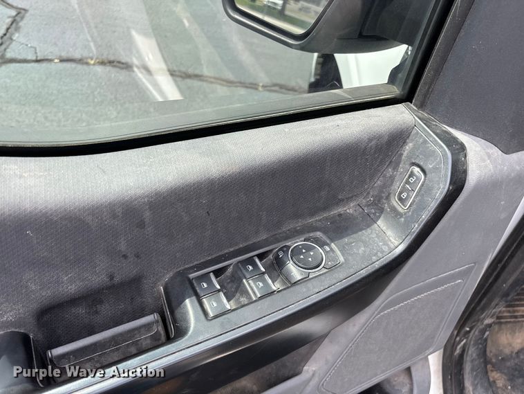image for item FG0486 2021 Ford F150 Crew Cab pickup truck