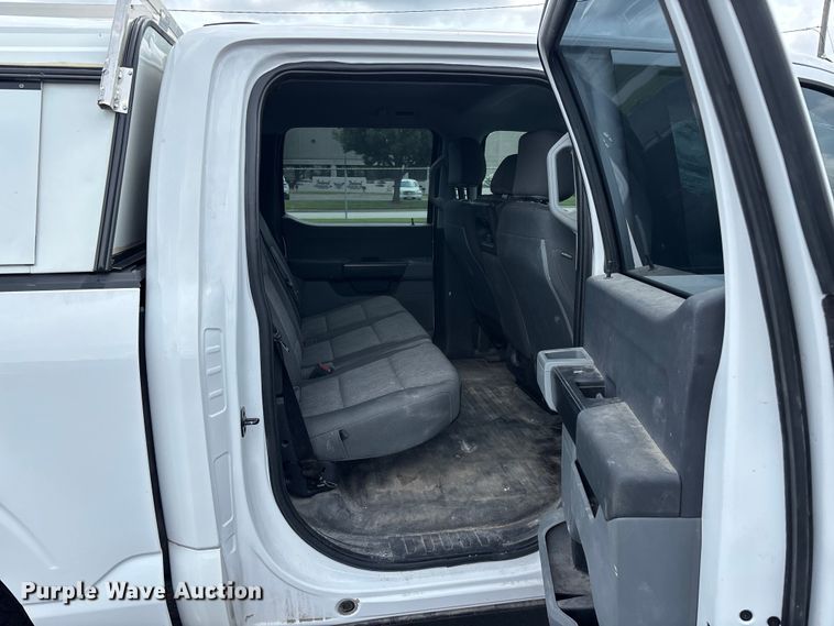 image for item FG0486 2021 Ford F150 Crew Cab pickup truck