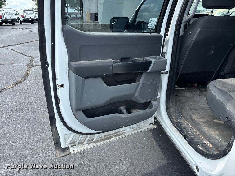 image for item FG0486 2021 Ford F150 Crew Cab pickup truck