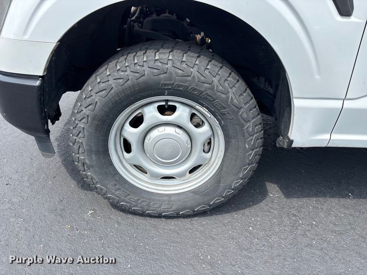 image for item FG0486 2021 Ford F150 Crew Cab pickup truck
