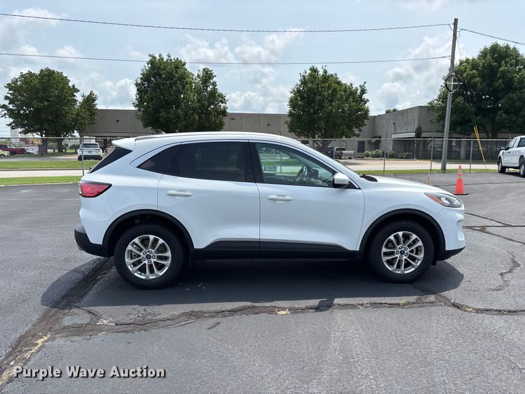 image for item FG0487 2021 Ford Escape SUV