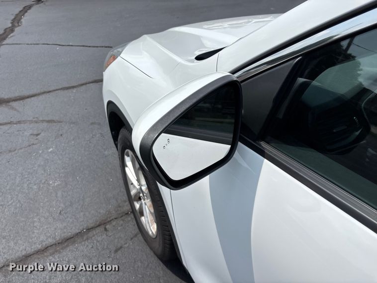image for item FG0487 2021 Ford Escape SUV