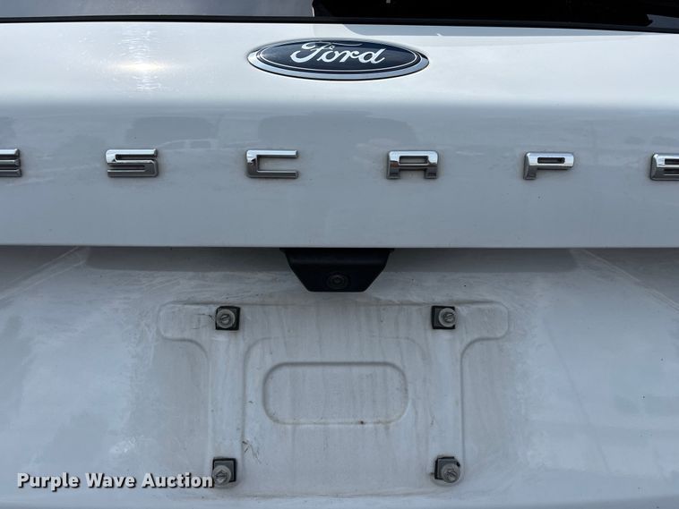 image for item FG0487 2021 Ford Escape SUV
