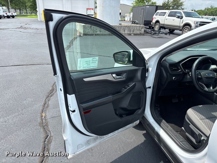 image for item FG0487 2021 Ford Escape SUV