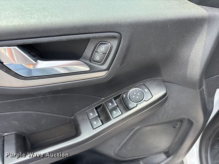 image for item FG0487 2021 Ford Escape SUV