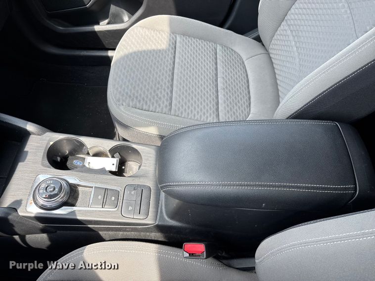 image for item FG0487 2021 Ford Escape SUV