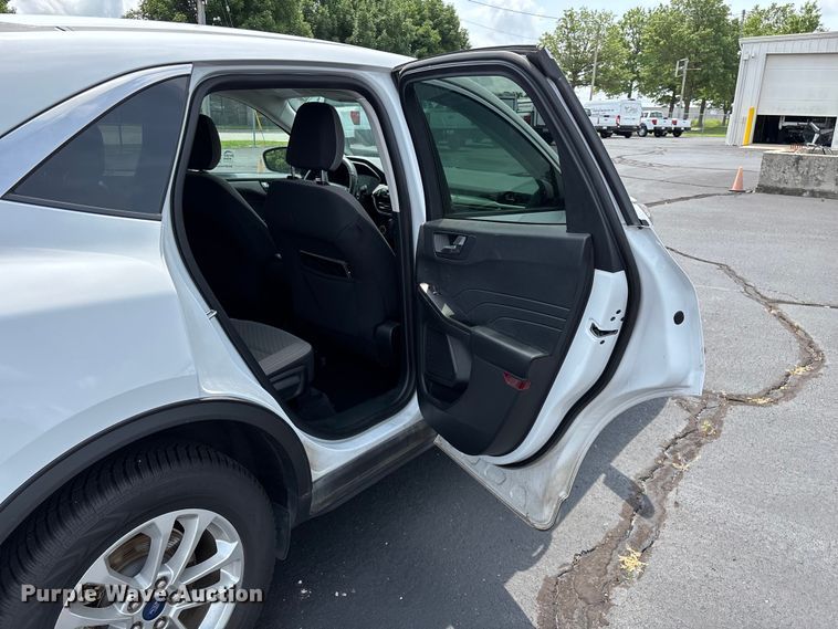 image for item FG0487 2021 Ford Escape SUV