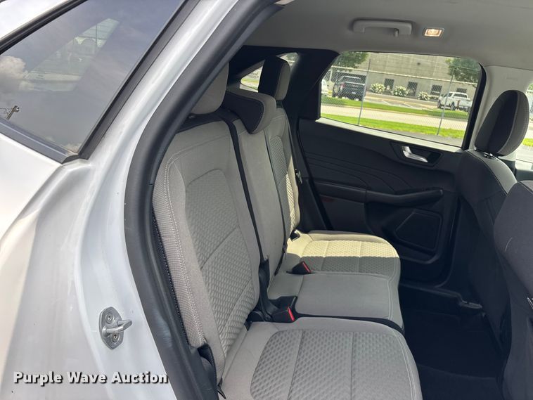 image for item FG0487 2021 Ford Escape SUV