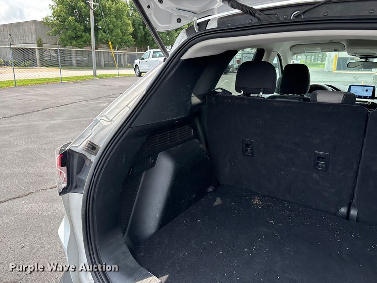image for item FG0487 2021 Ford Escape SUV