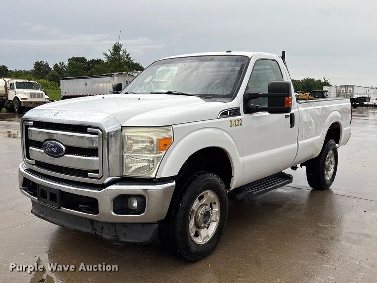 2016 Ford F250 Super Duty XLT pickup truck