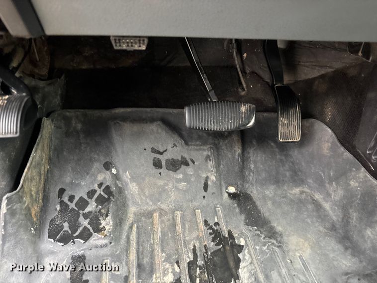 image for item FG0489 2016 Ford F250 Super Duty XLT pickup truck