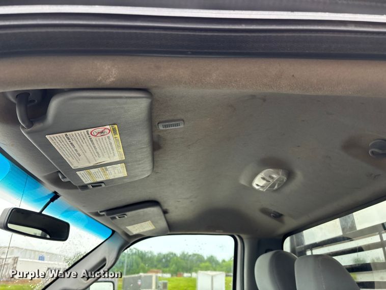 image for item FG0489 2016 Ford F250 Super Duty XLT pickup truck