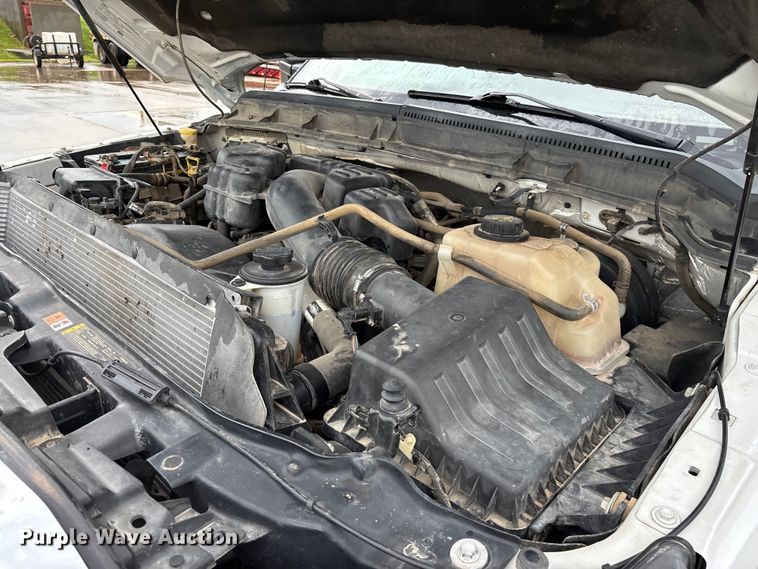 image for item FG0489 2016 Ford F250 Super Duty XLT pickup truck