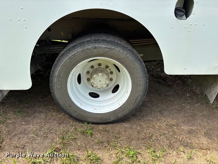 image for item FG0493 2016 Ford Commercial Chassis delivery truck