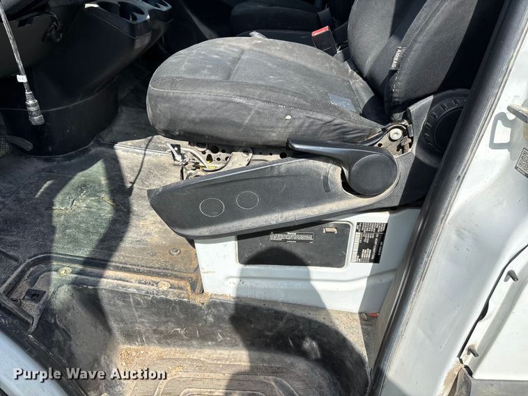 image for item FG0494 2019 Freightliner Sprinter 2500 van