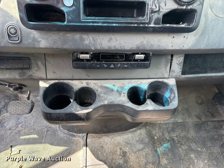 image for item FG0494 2019 Freightliner Sprinter 2500 van