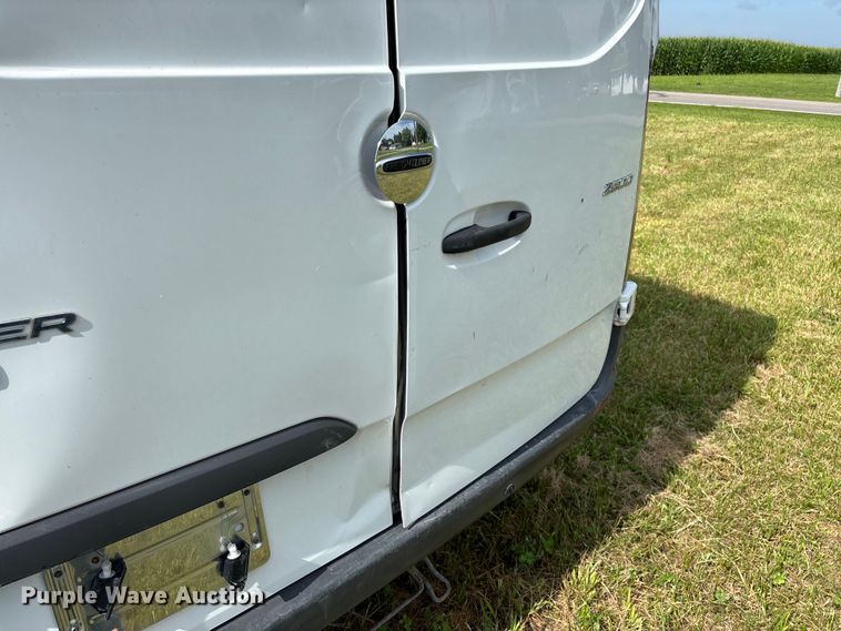 image for item FG0494 2019 Freightliner Sprinter 2500 van