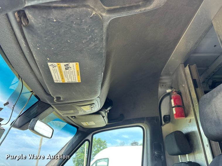 image for item FG0495 2019 Freightliner Sprinter 4500 van