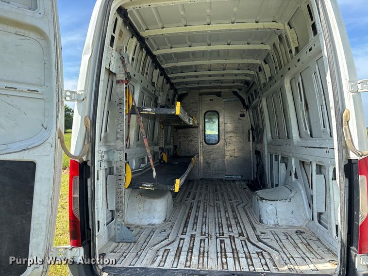 image for item FG0495 2019 Freightliner Sprinter 4500 van
