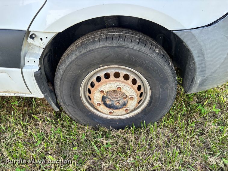 image for item FG0495 2019 Freightliner Sprinter 4500 van
