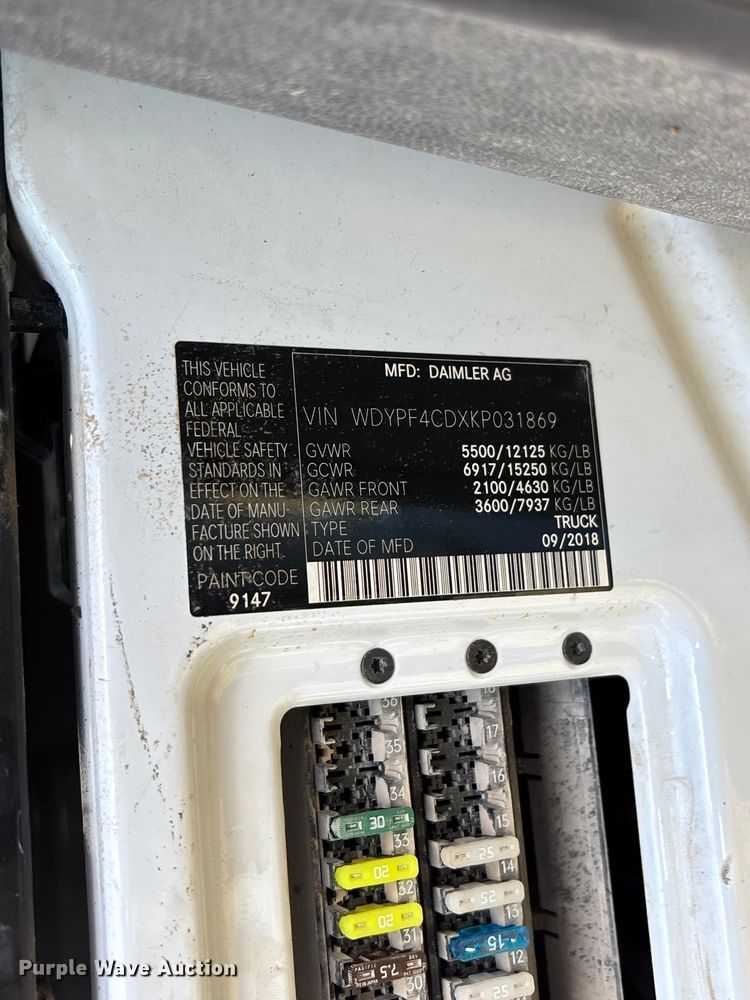 image for item FG0495 2019 Freightliner Sprinter 4500 van