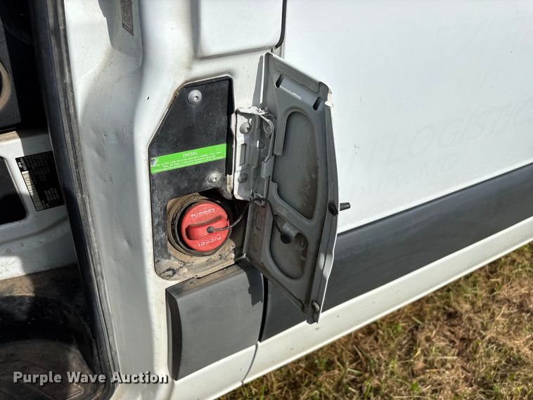 image for item FG0496 2019 Freightliner Sprinter 2500 van