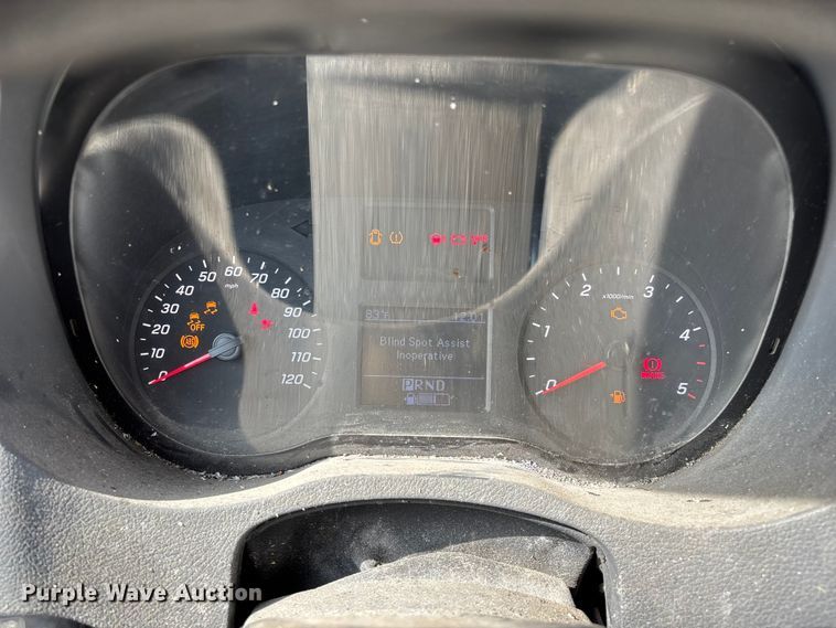 image for item FG0496 2019 Freightliner Sprinter 2500 van