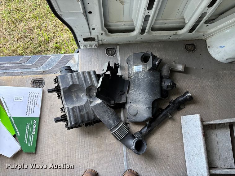 image for item FG0496 2019 Freightliner Sprinter 2500 van