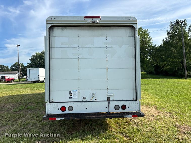 image for item FG0497 2017 Freightliner delivery truck