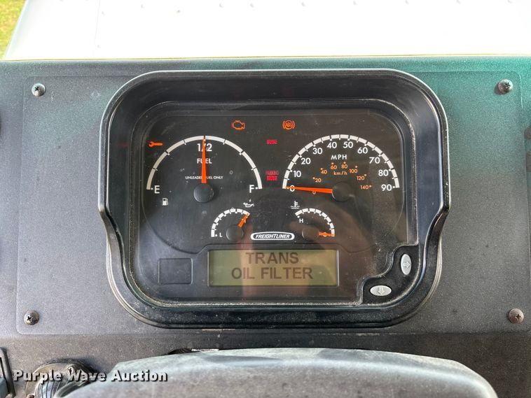 image for item FG0497 2017 Freightliner delivery truck